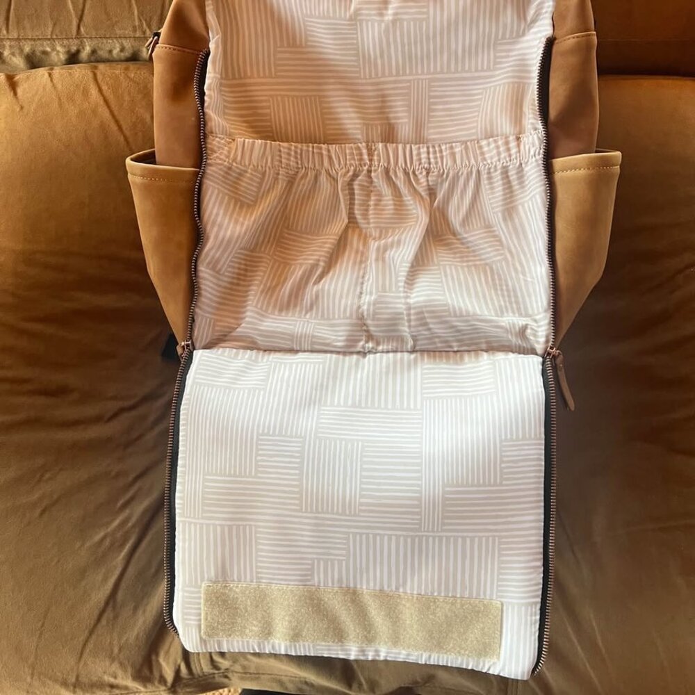 Petunia Pickle Bottom Diaper Backpack in Brioche - Picture 10 of 10